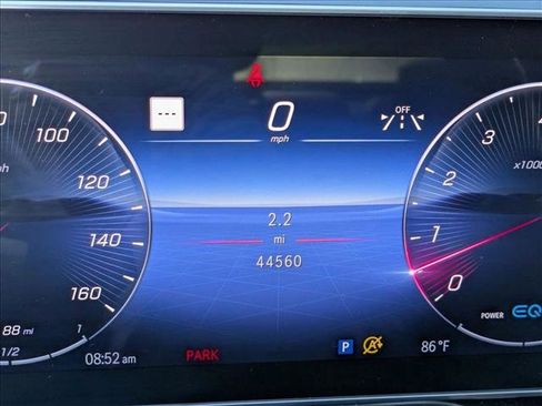 Used 2022 Mercedes-Benz S 500 4MATIC w/ AMG Line Package image 8