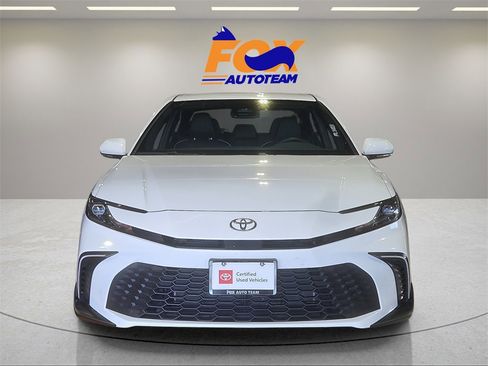 Certified 2025 Toyota Camry SE image 6
