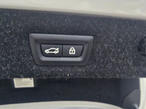 Used 2023 BMW 530i w/ Executive Package RWD image 32