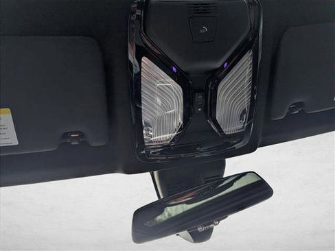 Certified 2021 BMW 330i xDrive Sedan w/ Convenience Package image 28