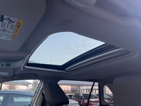 Used 2025 Toyota RAV4 XLE w/ Convenience Package image 32