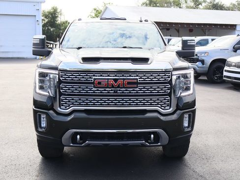 Certified 2023 GMC Sierra 2500 Denali w/ Technology Package AWD/4WD image 4