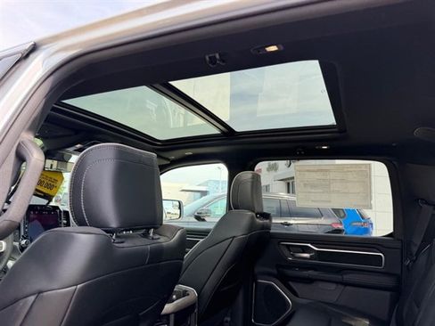 New 2026 RAM 1500 Laramie AWD/4WD image 9