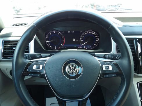 Used 2018 Volkswagen Atlas SEL Premium AWD/4WD image 17