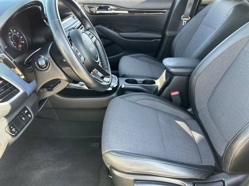 Used 2022 Kia Seltos S AWD/4WD image 16