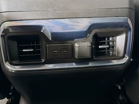 Used 2022 Chevrolet Silverado 2500 LTZ w/ LTZ Plus Package AWD/4WD image 22