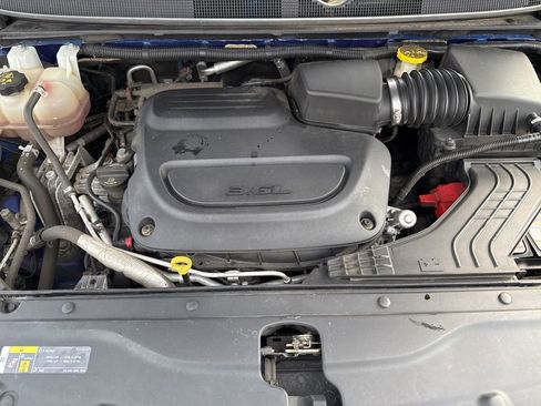 Used 2019 Chrysler Pacifica Limited w/ Advanced Safetytec Group image 50