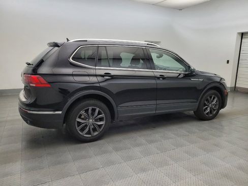 Used 2022 Volkswagen Tiguan SE AWD/4WD image 10