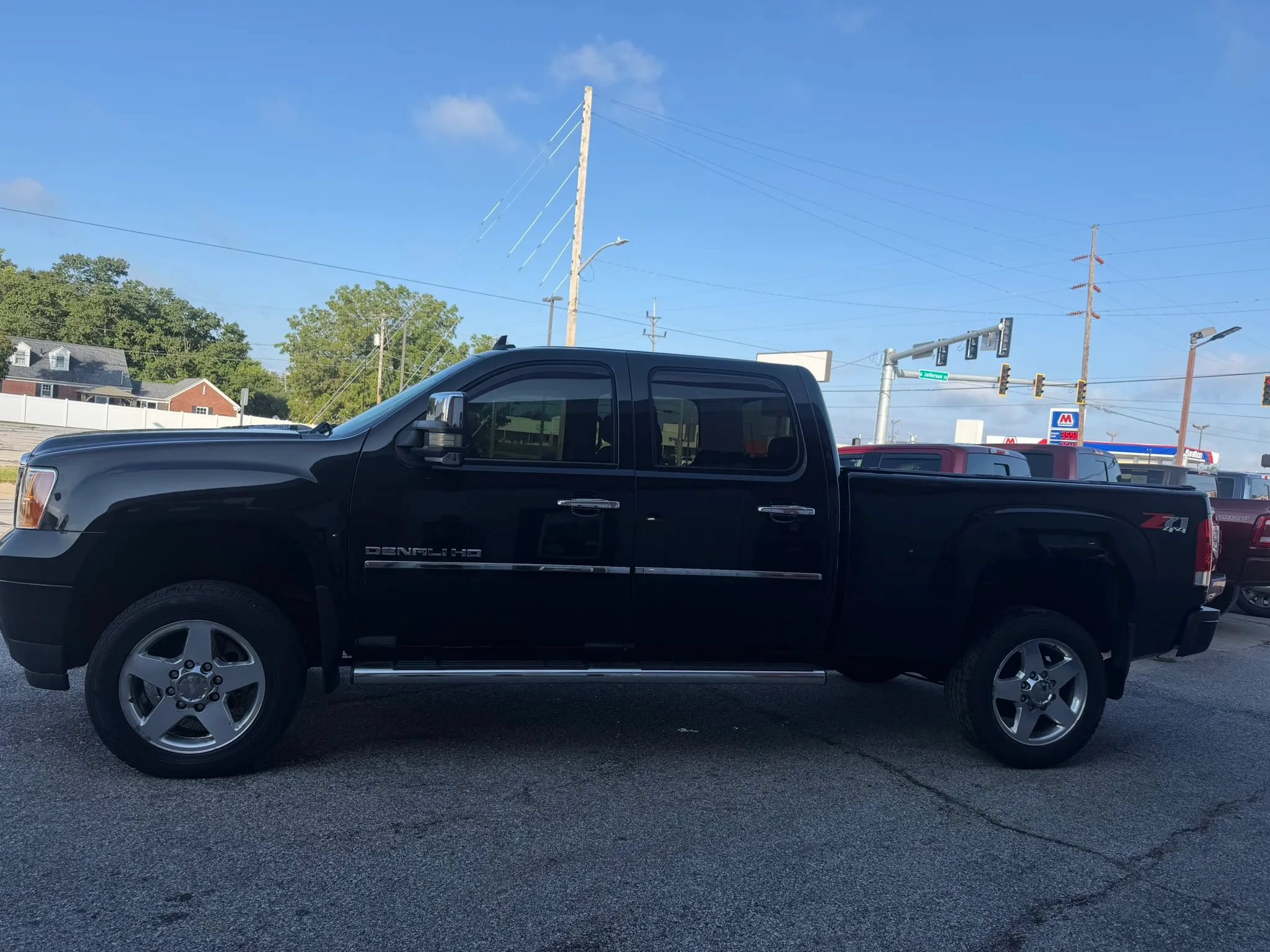 Used 2014 GMC Sierra 2500 Denali AWD/4WD image 9