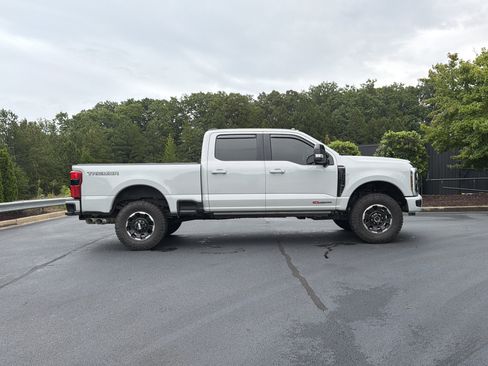 Used 2025 Ford F350 Platinum w/ Tremor Off-Road Package AWD/4WD image 5