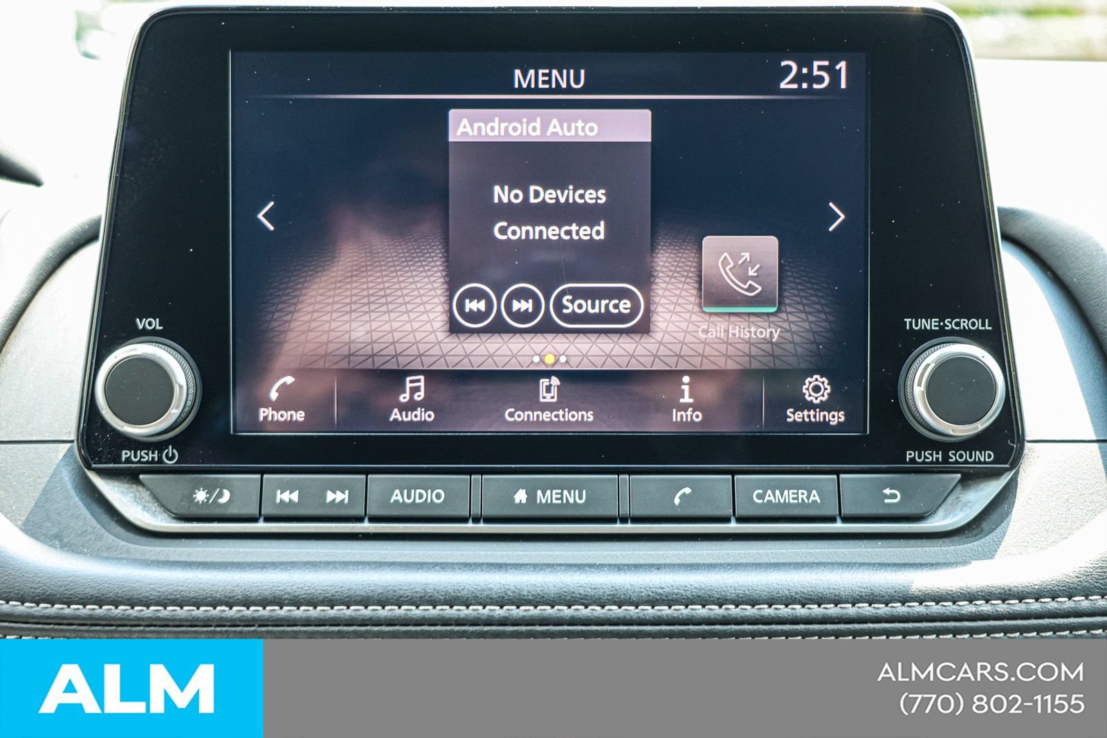 Used 2024 Nissan Rogue S FWD image 29