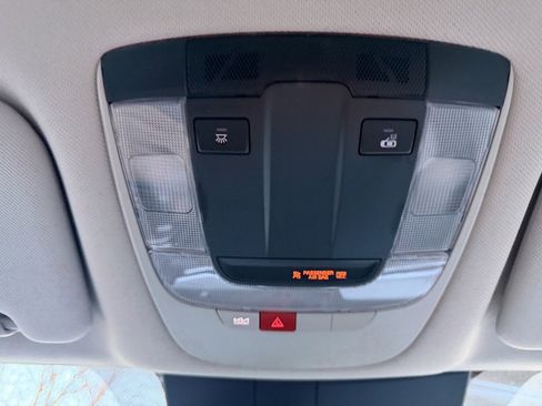 New 2025 Kia Sorento EX image 30