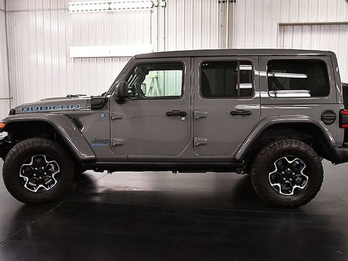 Used 2023 Jeep Wrangler Unlimited Rubicon 4xe w/ Cold Weather Group AWD/4WD image 4