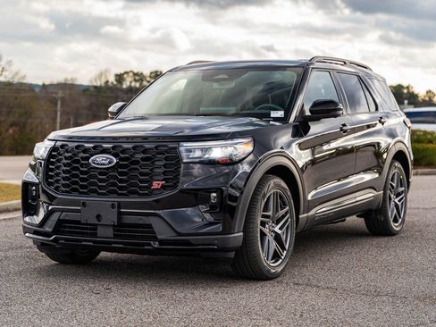 New 2026 Ford Explorer ST w/ Sun And Sound Package image 2