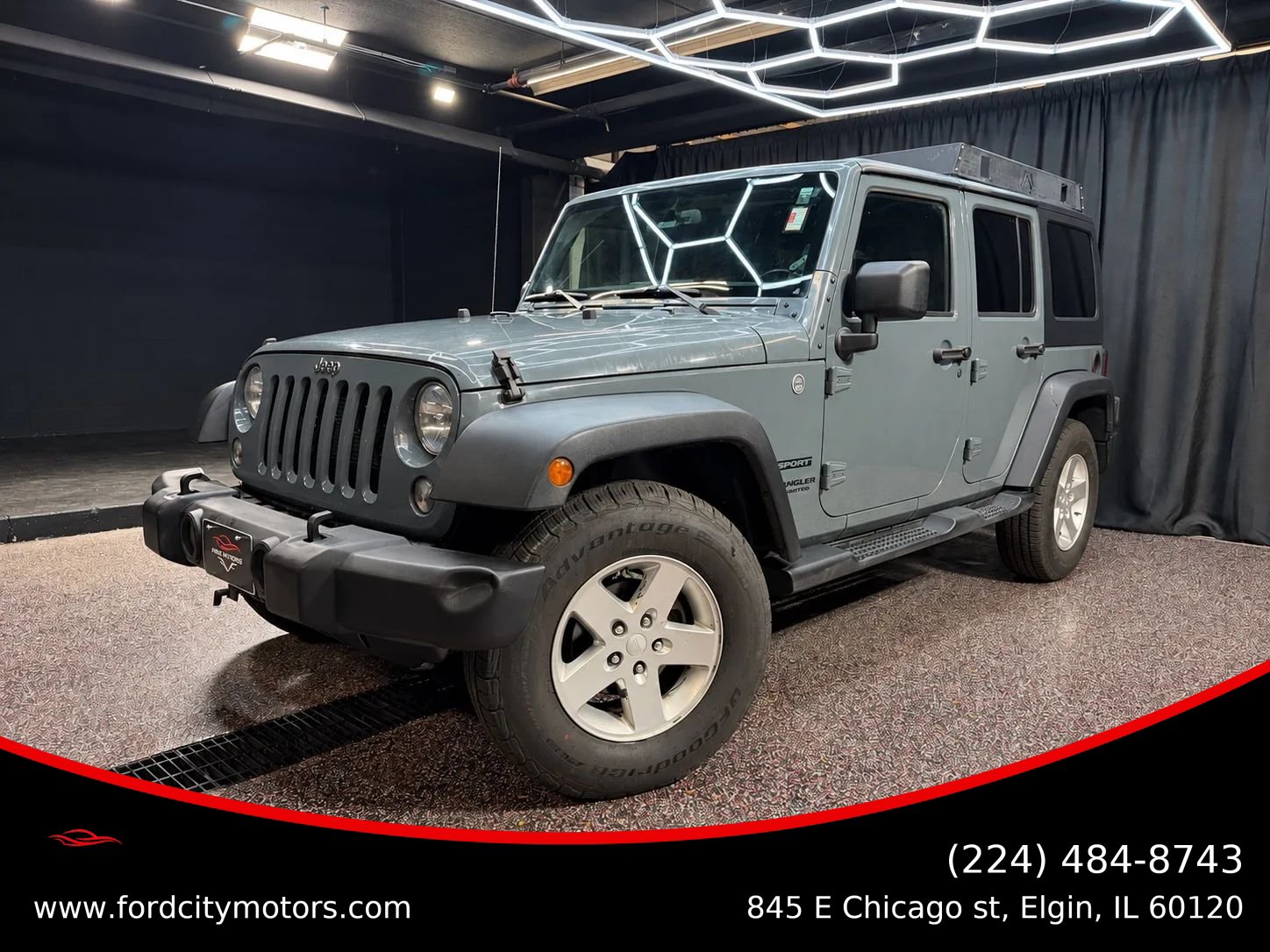 Used 2014 Jeep Wrangler Unlimited Sport w/ Dual Top Group AWD/4WD image 1