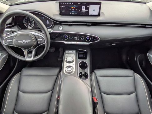 Used 2025 Genesis Electrified GV70 Advanced image 15