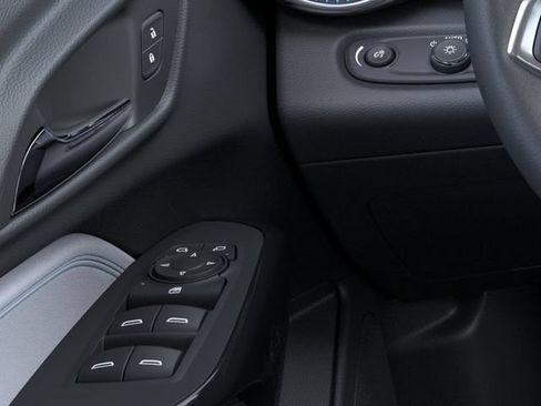 New 2026 Chevrolet Trax LT FWD image 22