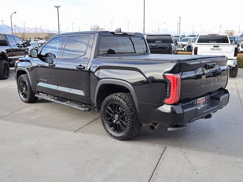 Used 2024 Toyota Tundra Limited AWD/4WD image 4