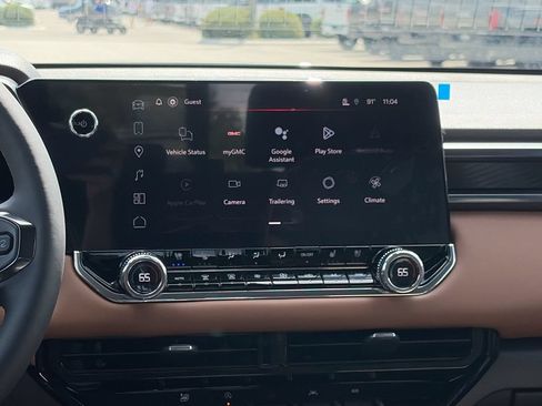 New 2026 GMC Canyon AT4 w/ AT4 Premium Package AWD/4WD image 22