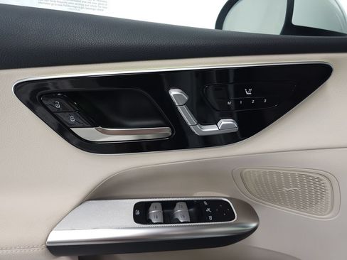 Certified 2026 Mercedes-Benz GLC 300 4MATIC image 6