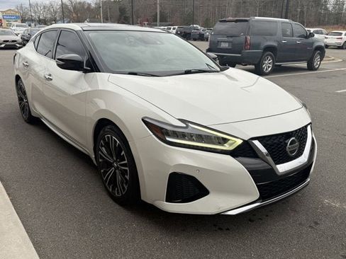 Used 2020 Nissan Maxima 3.5 SL w/ Floor Mat Group image 8