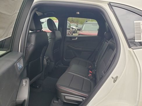 New 2026 Ford Escape ST-Line w/ Cold Weather Package AWD/4WD image 11