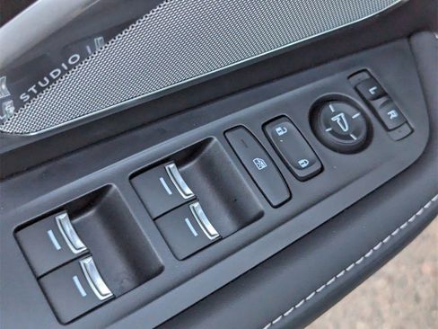 New 2025 Acura RDX w/ Technology Package image 17