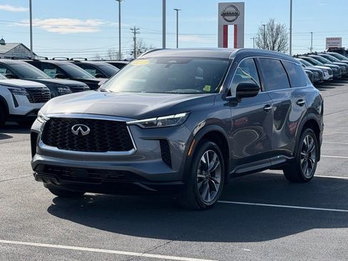 Used 2025 INFINITI QX60 Luxe image 9