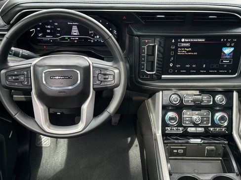Used 2023 GMC Yukon Denali w/ LPO, Floor Liner Package AWD/4WD image 14