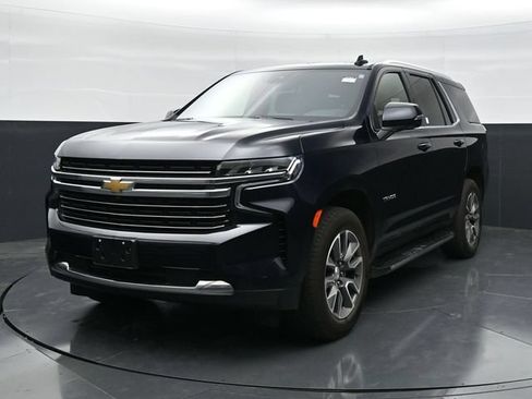 Used 2023 Chevrolet Tahoe LT w/ Luxury Package AWD/4WD image 5