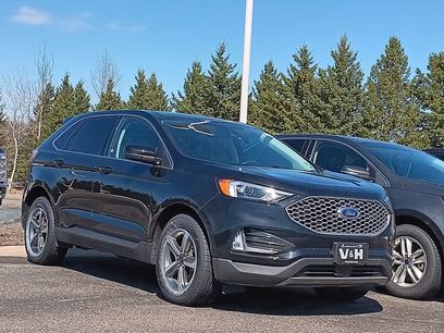 Used 2023 Ford Edge SEL w/ Convenience Package