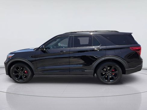 Used 2023 Ford Explorer ST w/ ST Street Pack RWD image 3