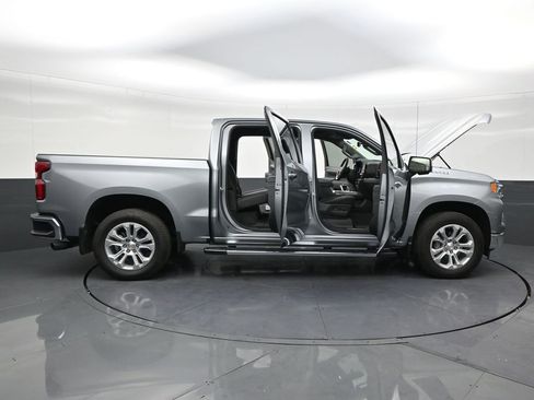 Used 2025 Chevrolet Silverado 1500 LTZ w/ Technology Package RWD image 30