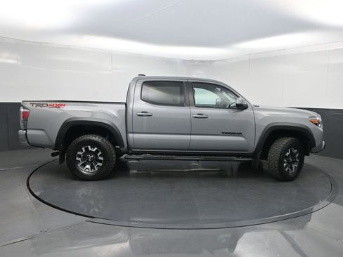 Used 2021 Toyota Tacoma TRD Off-Road AWD/4WD image 42