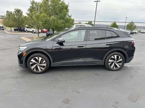 Used 2023 Volkswagen ID.4 Pro AWD/4WD image 4