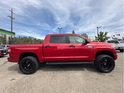 Used 2019 Toyota Tundra Platinum AWD/4WD image 9