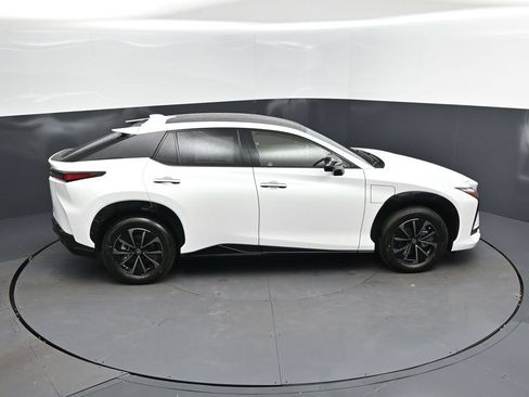 New 2026 Lexus RZ 350e 2WD image 29