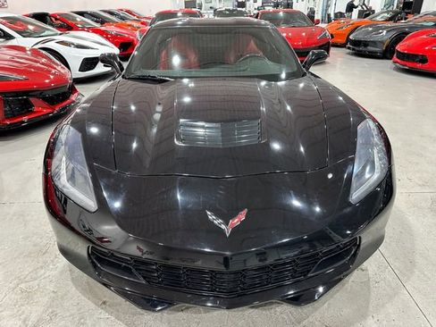 Used 2019 Chevrolet Corvette Stingray Coupe w/ 1LT RWD image 7