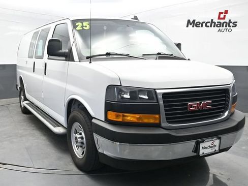 Used 2025 GMC Savana 2500 w/ Driver Convenience Package RWD image 1