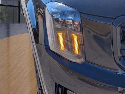 Used 2024 Kia Telluride SX Prestige X-Pro image 4