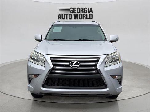 Used 2016 Lexus GX 460 w/ Premium Package AWD/4WD image 9