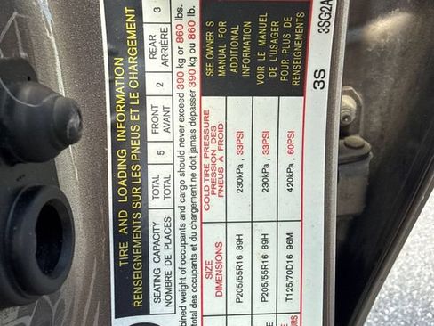 Used 2015 Nissan Sentra SV w/ Cold Weather Package FWD image 24