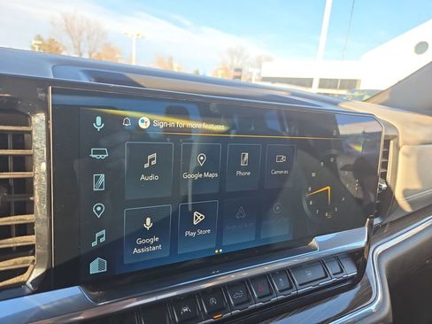 Used 2025 Chevrolet Silverado 1500 LT AWD/4WD image 22