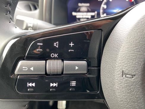 New 2024 Nissan Z Performance w/ Heritage Edition image 19