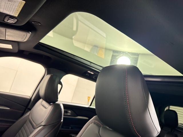 New 2026 Ford Explorer ST-Line w/ ST-Line Street Pack AWD/4WD image 39