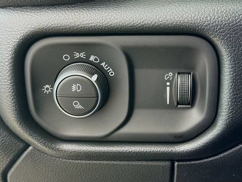 New 2026 RAM 3500 Tradesman AWD/4WD image 10