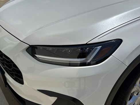 Used 2024 Honda HR-V LX image 6