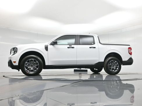 New 2026 Ford Maverick XLT image 7