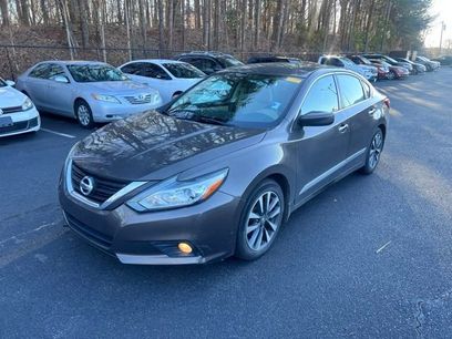 Used 2017 Nissan Altima 2.5 SV