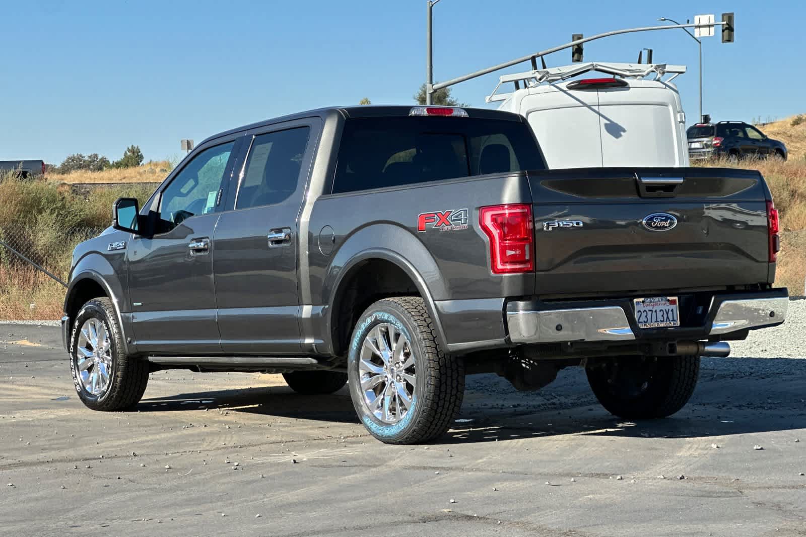 Used 2015 Ford F150 Lariat w/ Equipment Group 502A Luxury AWD/4WD image 6